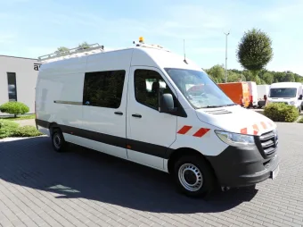 Mercedes Sprinter brygadówka 165KM 121052 - przod prawy