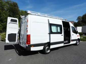Mercedes Sprinter brygadówka 165KM 121052 - tyl