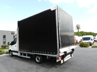 Mercedes Sprinter skrzynia plandeka 10 palet 160KM 062040 - bok tyl