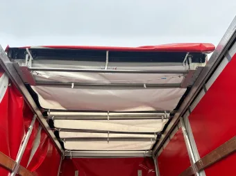 Mercedes Sprinter skrzynia plandeka 8 palet 160KM 175432 - bok zabudowy