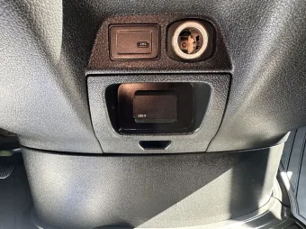 Mercedes Sprinter skrzynia plandeka 8 palet 160KM 175430 - drzwi
