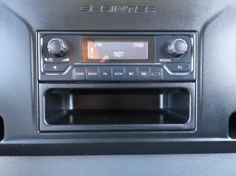 Mercedes Sprinter skrzynia plandeka 8 palet 160KM 175432 - drzwi