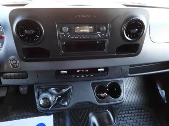 Mercedes Sprinter skrzynia plandeka 8 palet 160KM 175430 - klima