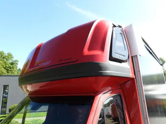 Mercedes Sprinter skrzynia plandeka 8 palet 160KM 175430 - kokpit