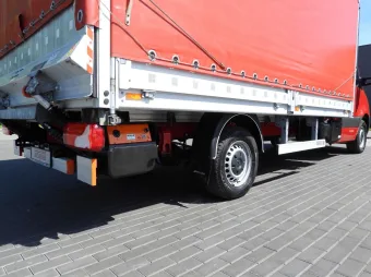Mercedes Sprinter skrzynia plandeka 8 palet 160KM 175432 - kola