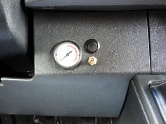 Mercedes Sprinter skrzynia plandeka 10 palet 160KM 062040 - konsola