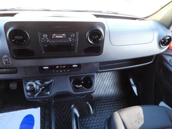 Mercedes Sprinter skrzynia plandeka 8 palet 160KM 175430 - lewarek