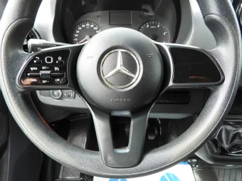 Mercedes Sprinter skrzynia plandeka 8 palet 160KM 003300 - navi