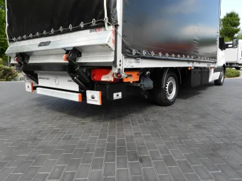 Mercedes Sprinter skrzynia plandeka 10 palet 160KM 062040 - panel