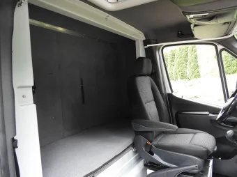 Mercedes Sprinter skrzynia plandeka 10 palet 165KM 117462 - podsufitka