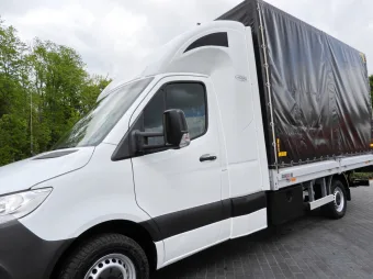 Mercedes Sprinter skrzynia plandeka 8 palet 160KM 003300 - podwozie