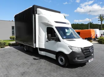 Mercedes Sprinter skrzynia plandeka 10 palet 160KM 062040 - przod prawy