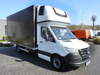 Mercedes Sprinter skrzynia plandeka 10 palet 165KM 086618 - przod prawy