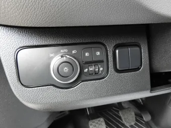 Mercedes Sprinter skrzynia plandeka 10 palet 165KM 117462 - radio
