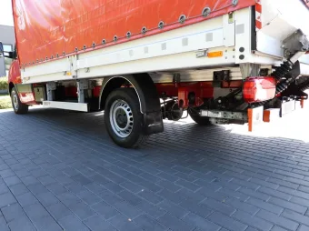 Mercedes Sprinter skrzynia plandeka 8 palet 160KM 175432 - rama
