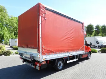 Mercedes Sprinter skrzynia plandeka 8 palet 160KM 175432 - tyl