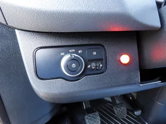 Mercedes Sprinter skrzynia plandeka 8 palet 160KM 175183 - wyposazenie