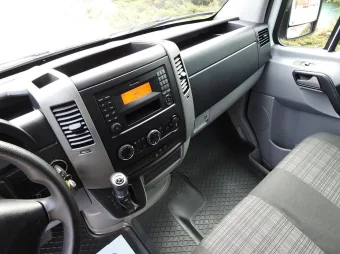 Mercedes Sprinter wywrotka trojstronna 160KM 4186 - licznik