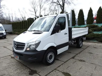 Mercedes Sprinter wywrotka trojstronna 160KM 4186 - przod lewy