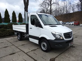 Mercedes Sprinter wywrotka trojstronna 160KM 4186 - przod prawy