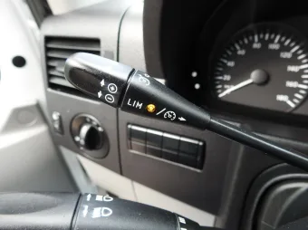 Mercedes Sprinter wywrotka trojstronna 160KM 4186 - radio