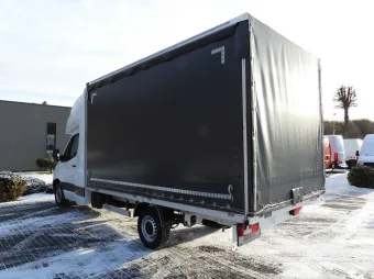 Mercedes Sprinter skrzynia plandeka 8 palet 170KM 143218 - bok tyl