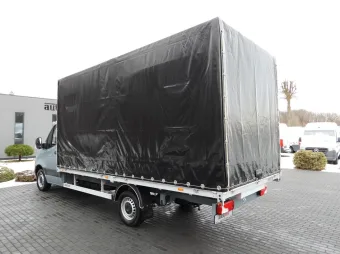 Mercedes Sprinter skrzynia plandeka 10 palet 170KM 184570 - bok tyl