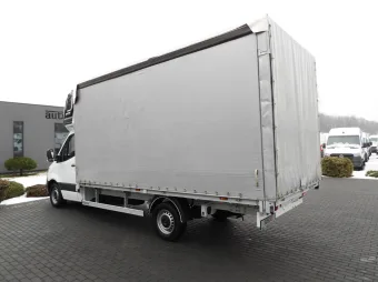 Mercedes Sprinter skrzynia plandeka 10 palet 170KM 253000 - bok tyl