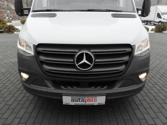 Mercedes Sprinter skrzynia plandeka 10 palet 170KM 253000 - bok zabudowy