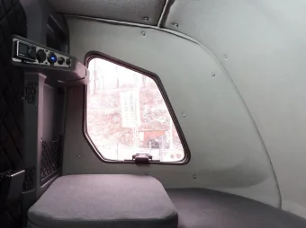 Mercedes Sprinter skrzynia plandeka 10 palet 170KM 253000 - drzwi