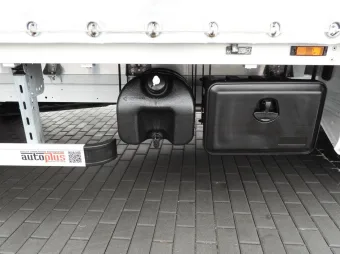 Mercedes Sprinter skrzynia plandeka 10 palet 170KM 253000 - kokpit