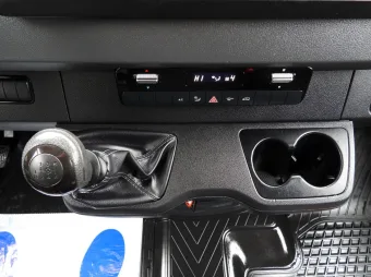 Mercedes Sprinter skrzynia plandeka 10 palet 170KM 253000 - lewarek