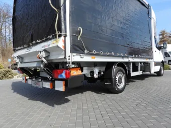 Mercedes Sprinter skrzynia plandeka 8 palet 170KM 211097 - licznik