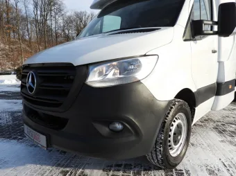 Mercedes Sprinter skrzynia plandeka 8 palet 170KM 143218 - podwozie