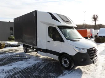 Mercedes Sprinter skrzynia plandeka 8 palet 170KM 143218 - przod prawy