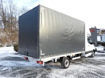 Mercedes Sprinter skrzynia plandeka 8 palet 170KM 143218 - tyl