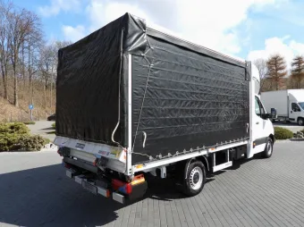 Mercedes Sprinter skrzynia plandeka 8 palet 170KM 210194 - tyl