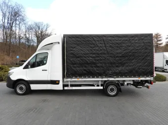 Mercedes Sprinter skrzynia plandeka 8 palet 170KM 211097 - tyl