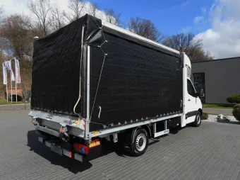 Mercedes Sprinter skrzynia plandeka 8 palet 170KM 210194 - tyl zabudowy