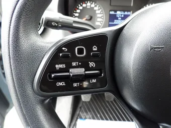 Mercedes Sprinter skrzynia plandeka 10 palet 170KM 184570 - wyposazenie