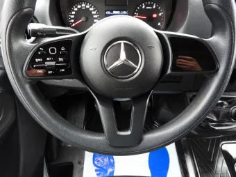 Mercedes Sprinter skrzynia plandeka 10 palet 170KM 253000 - wyposazenie