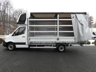 Mercedes Sprinter skrzynia plandeka 10 palet 170KM 253000 - zaladunek