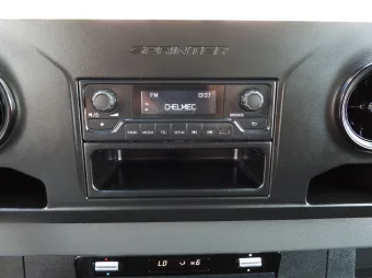 Mercedes Sprinter wywrotka 140KM 140035 - detal