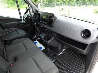 Mercedes Sprinter wywrotka 140KM 140035 - klima