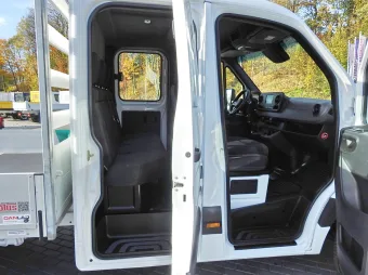 Mercedes Sprinter doka skrzynia 160KM 113742 - fotel kierowcy