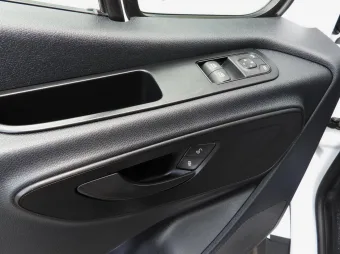 Mercedes Sprinter kontener chłodnia 8 palet 160KM 128595 - navi