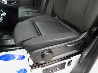 Mercedes Sprinter kontener chłodnia 8 palet 160KM 128595 - radio
