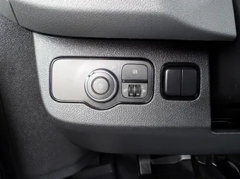 Mercedes Sprinter wywrotka 165KM 010485 - kierownica