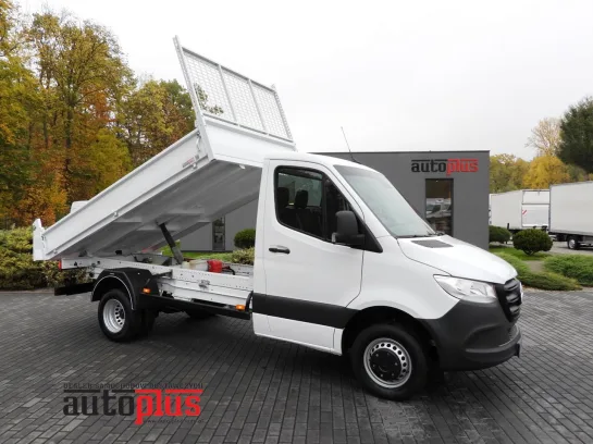 Mercedes Sprinter wywrotka 165KM 010485 - przod