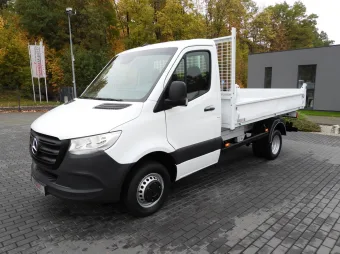 Mercedes Sprinter wywrotka 165KM 010485 - przod lewy